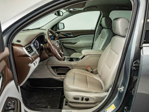 2020 GMC Acadia SLT