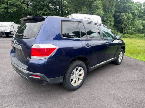 2012 Toyota Highlander SE