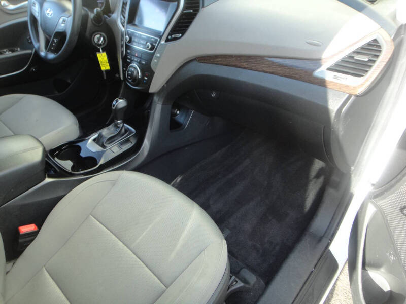 2017 Hyundai Santa Fe Sport 2.4L