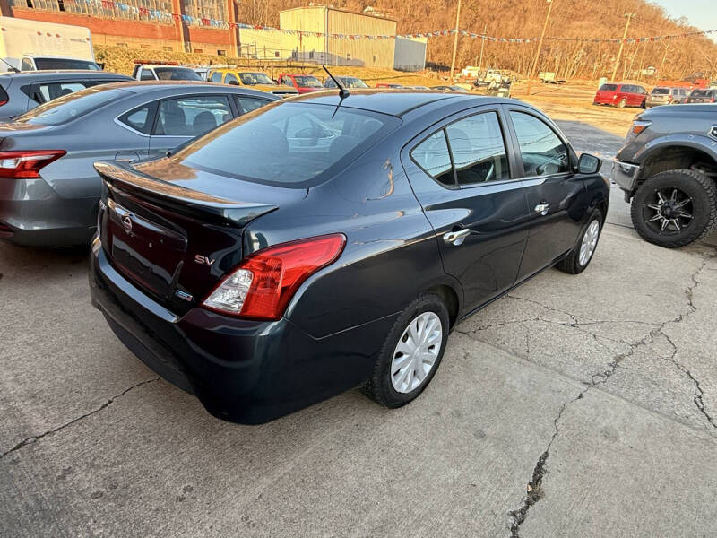 2015 Nissan Versa 1.6 S