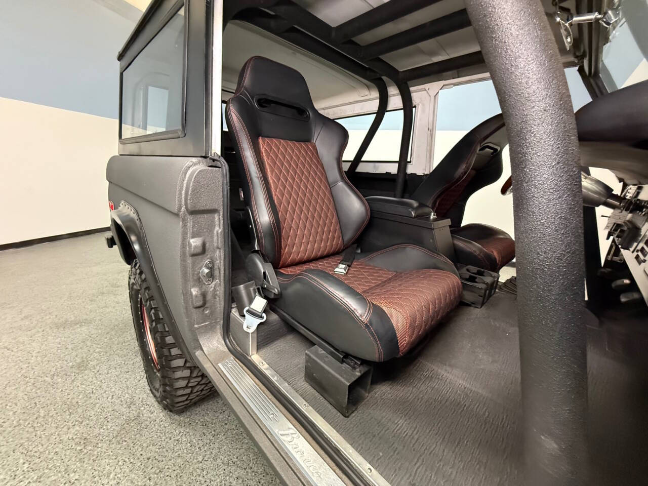 1970 Ford Bronco 32
