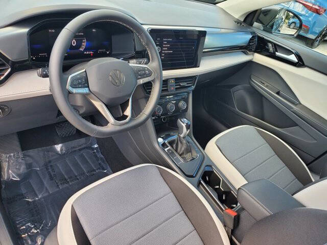 2025 Volkswagen Taos S