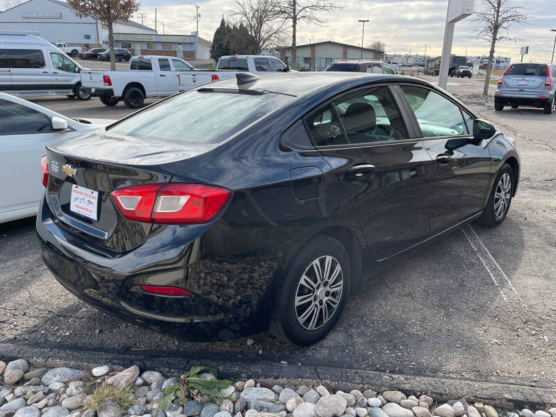2018 Chevrolet Cruze LS Auto