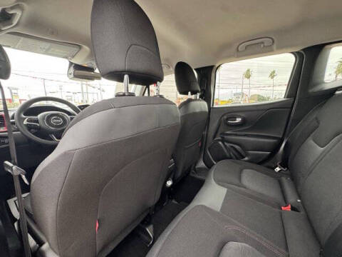 2023 Jeep Renegade Trailhawk