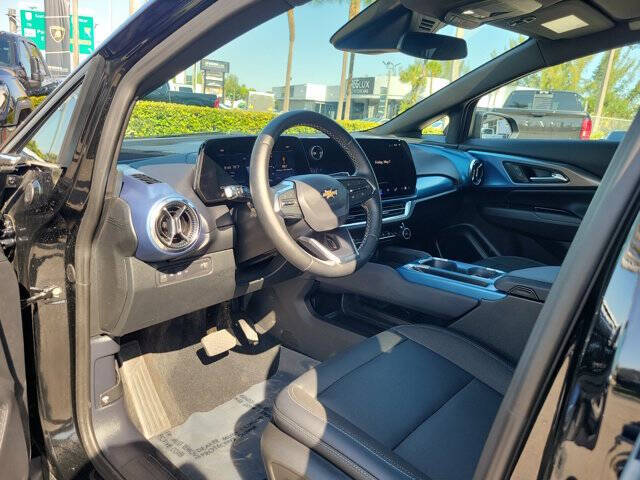2025 Chevrolet Equinox EV LT 2