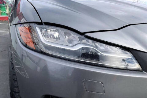 2017 Jaguar F-PACE 20d Prestige