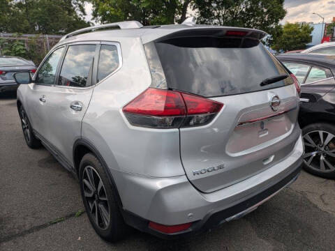 2020 Nissan Rogue