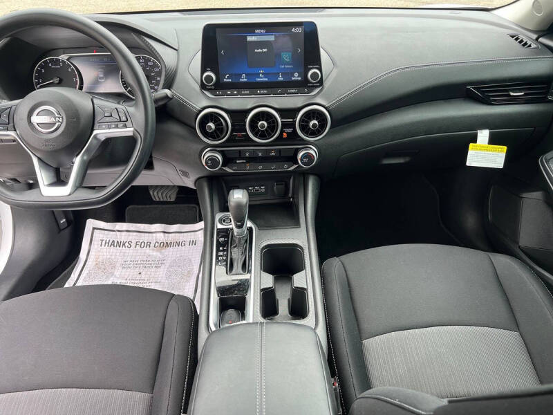 2024 Nissan Sentra SV