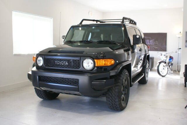 2007 Toyota FJ Cruiser for sale at 4.0 Motorsports in Austin, TX