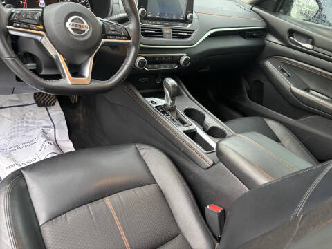 2020 Nissan Altima 2.5 SR