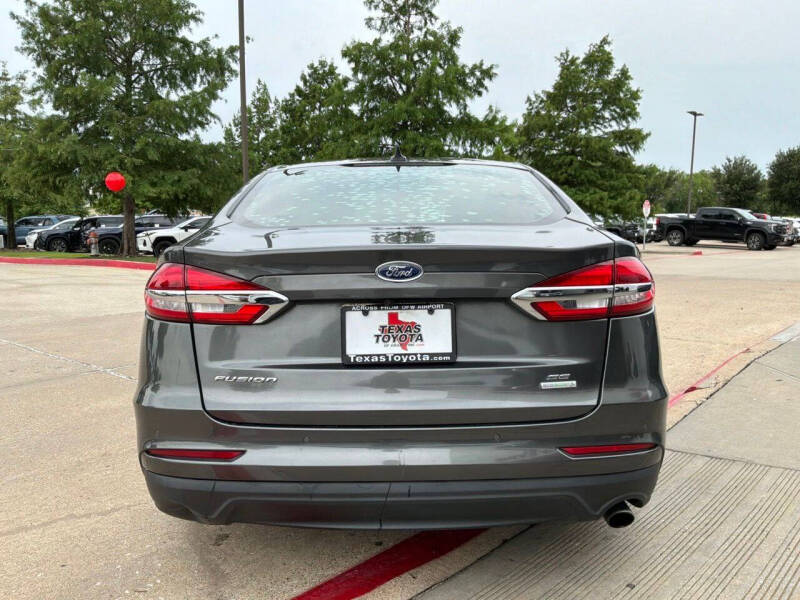 2019 Ford Fusion SE