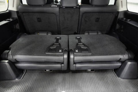 2021 Lexus LX 570 Three-Row