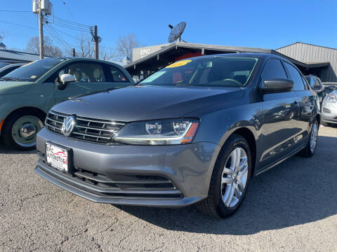 2018 Volkswagen Jetta for sale at Epic Automotive in Louisville KY