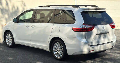 2016 Toyota Sienna