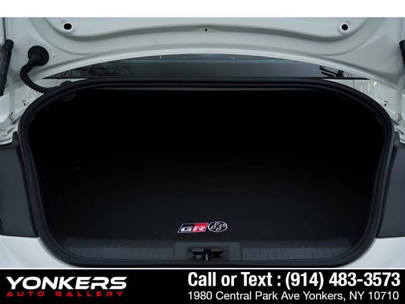 2023 Toyota GR86 Premium