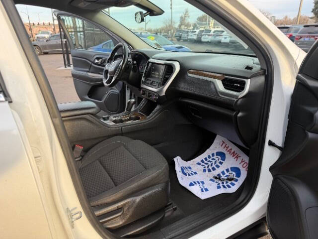 2017 GMC Acadia SLE-2