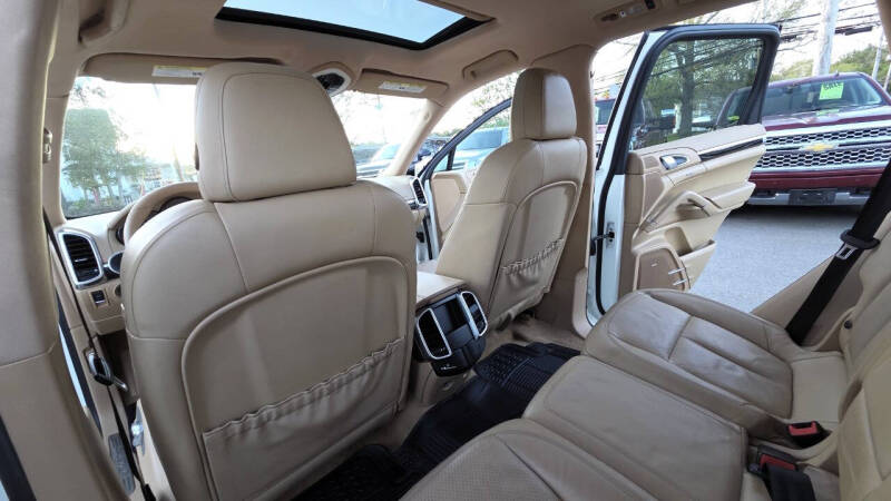 2012 Porsche Cayenne S Hybrid