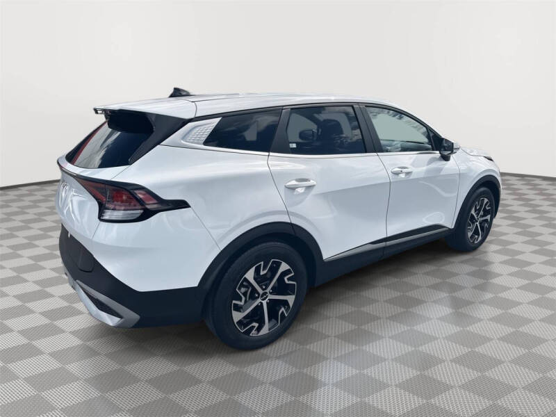 2024 Kia Sportage EX