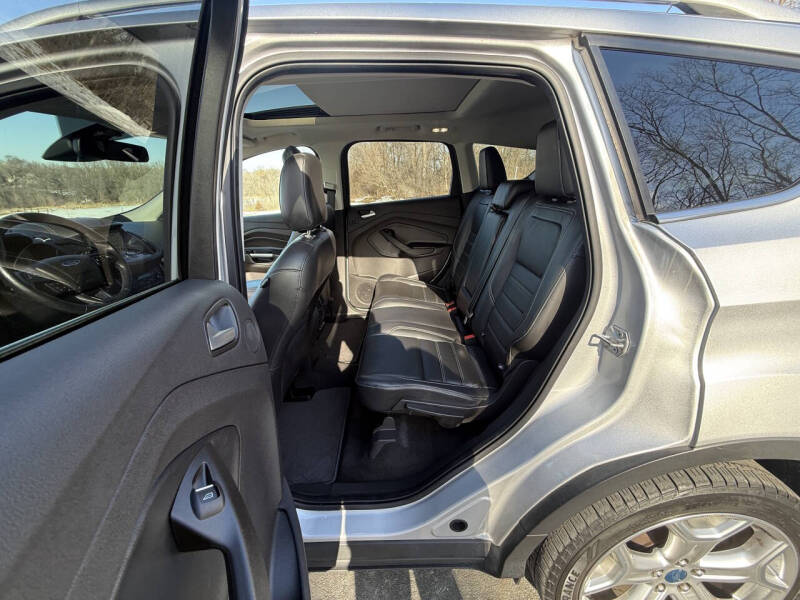 2019 Ford Escape Titanium - Photo 11