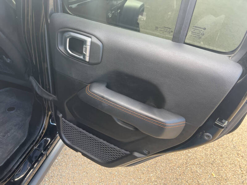 2023 Jeep Gladiator Mojave