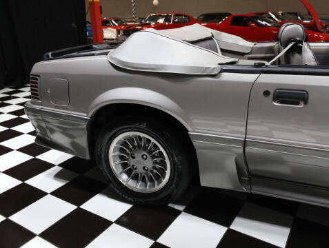 1990 Ford Mustang GT
