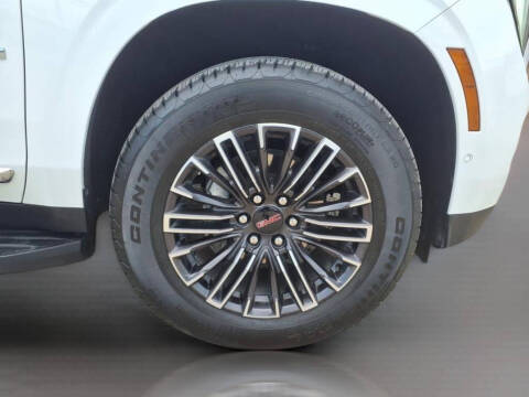 2025 GMC Yukon Elevation