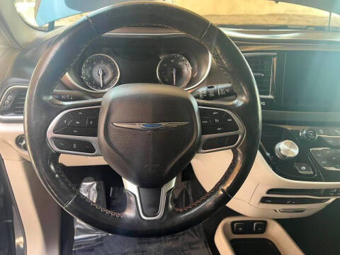 2019 Chrysler Pacifica Touring L Plus