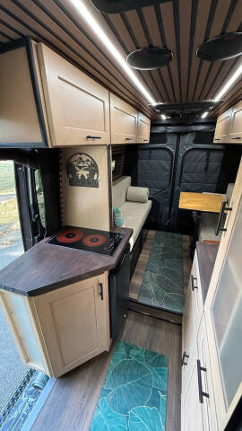 2025 Mercedes-Benz Sprinter 2500