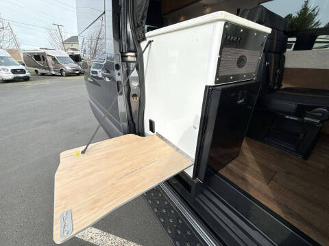 2024 Mercedes-Benz Sprinter