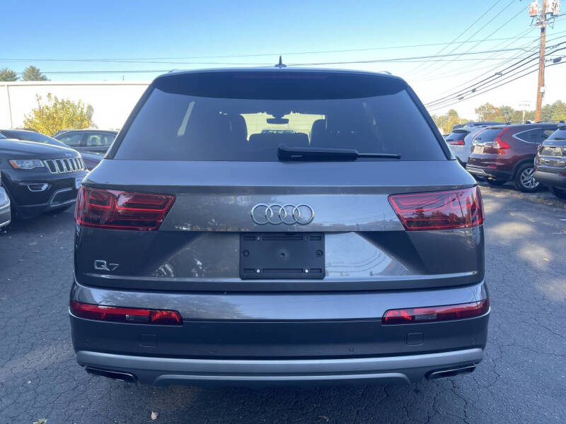 2019 Audi Q7 quattro Premium Plus 45 TFSI