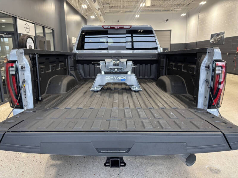 2024 GMC Sierra 3500HD