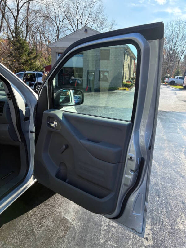 2015 Nissan Frontier S