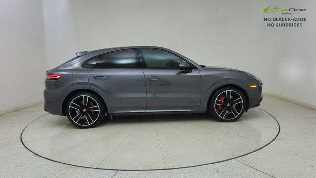 2023 Porsche Cayenne GTS Coupe