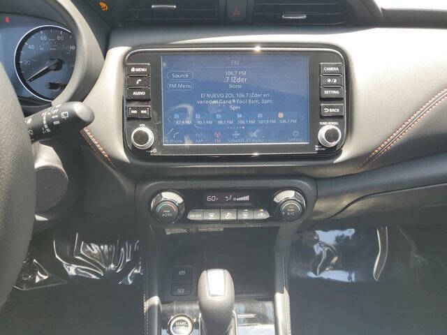 2023 Nissan Kicks SR