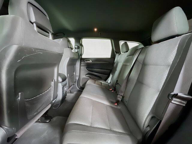 2019 Jeep Grand Cherokee Laredo E