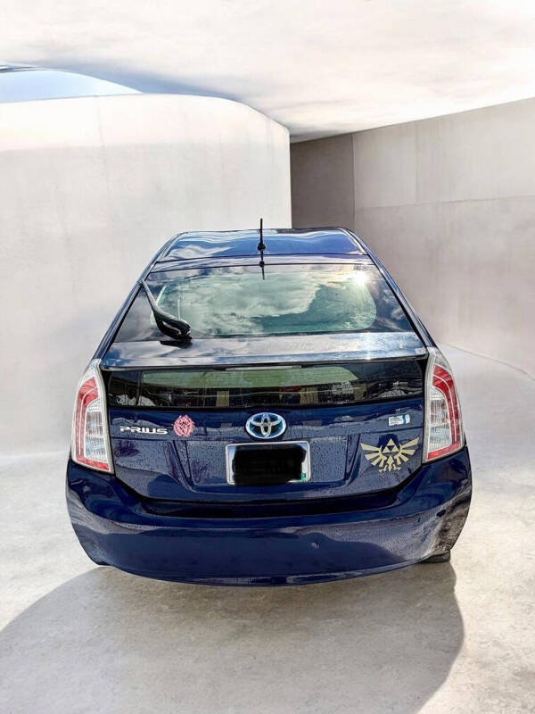 2013 Toyota Prius Two