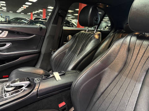 2019 Mercedes-Benz E-Class E 300