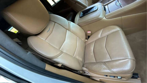2017 Cadillac Escalade Platinum