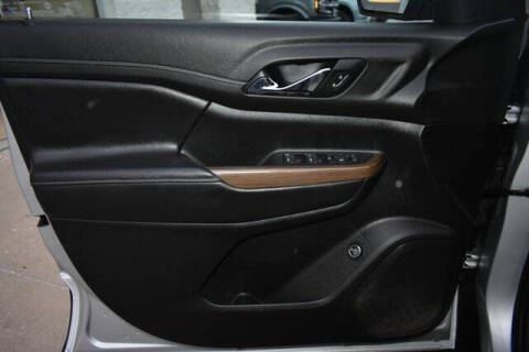 2019 GMC Acadia SLE-2