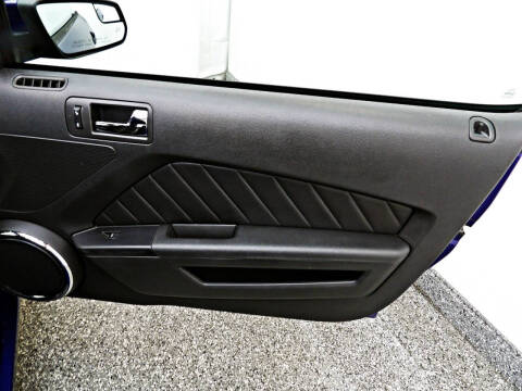 2014 Ford Mustang V6