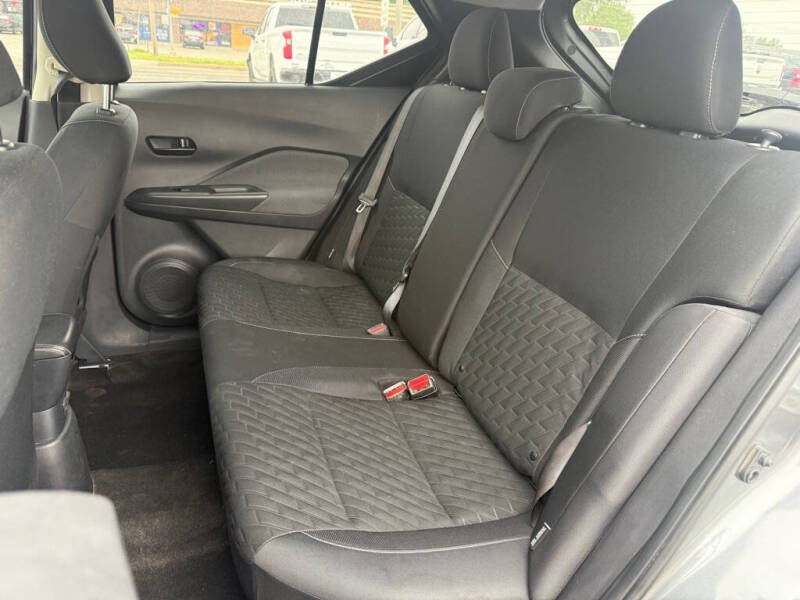 2024 Nissan Kicks S