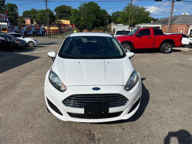 2016 Ford Fiesta SE