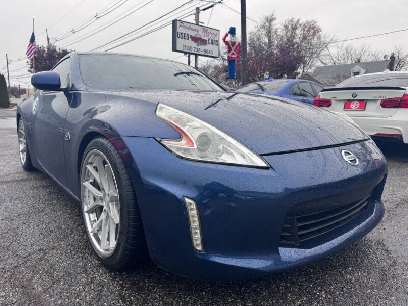 Nissan 370Z Coupe's photo