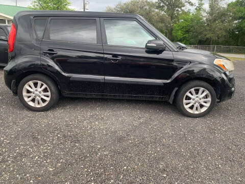 2013 Kia Soul +