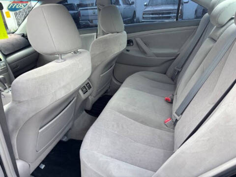 2011 Toyota Camry Hybrid