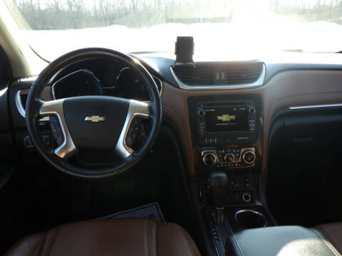 2017 Chevrolet Traverse LT