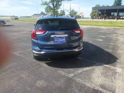 2024 GMC Terrain SLT