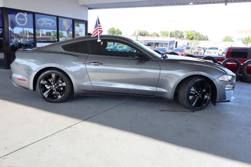 2021 Ford Mustang