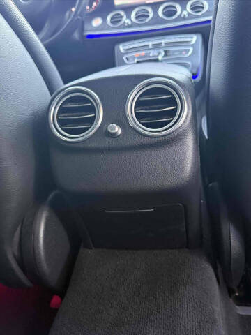 2018 Mercedes-Benz E-Class E 300