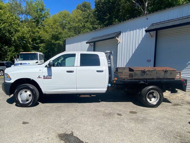2016 RAM Ram Chassis 3500 for sale at Monroe Auto's, LLC in Parsons TN